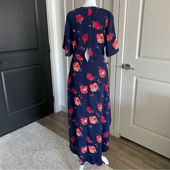 Aritzia Brand Babaton Navy Floral Wrap Flutter Sleeve High-Low Dress Size 4 - Picture 5 of 13